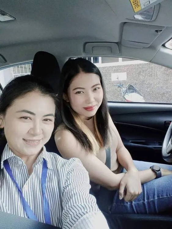 เรียนขับรถประชาอุทิศ